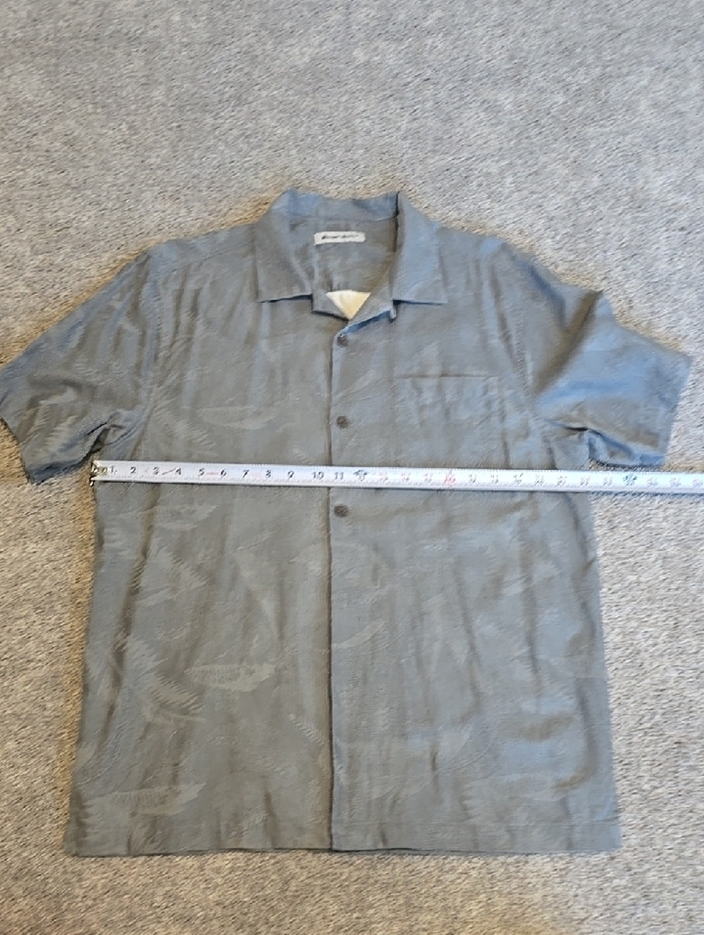 Casual Short-Sleeve Button-Down Shirt in Slate Gray